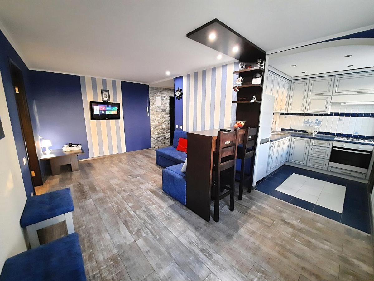 Sea Style: Alex Apartments with 24/7 Self Check-In Poltava Exterior photo